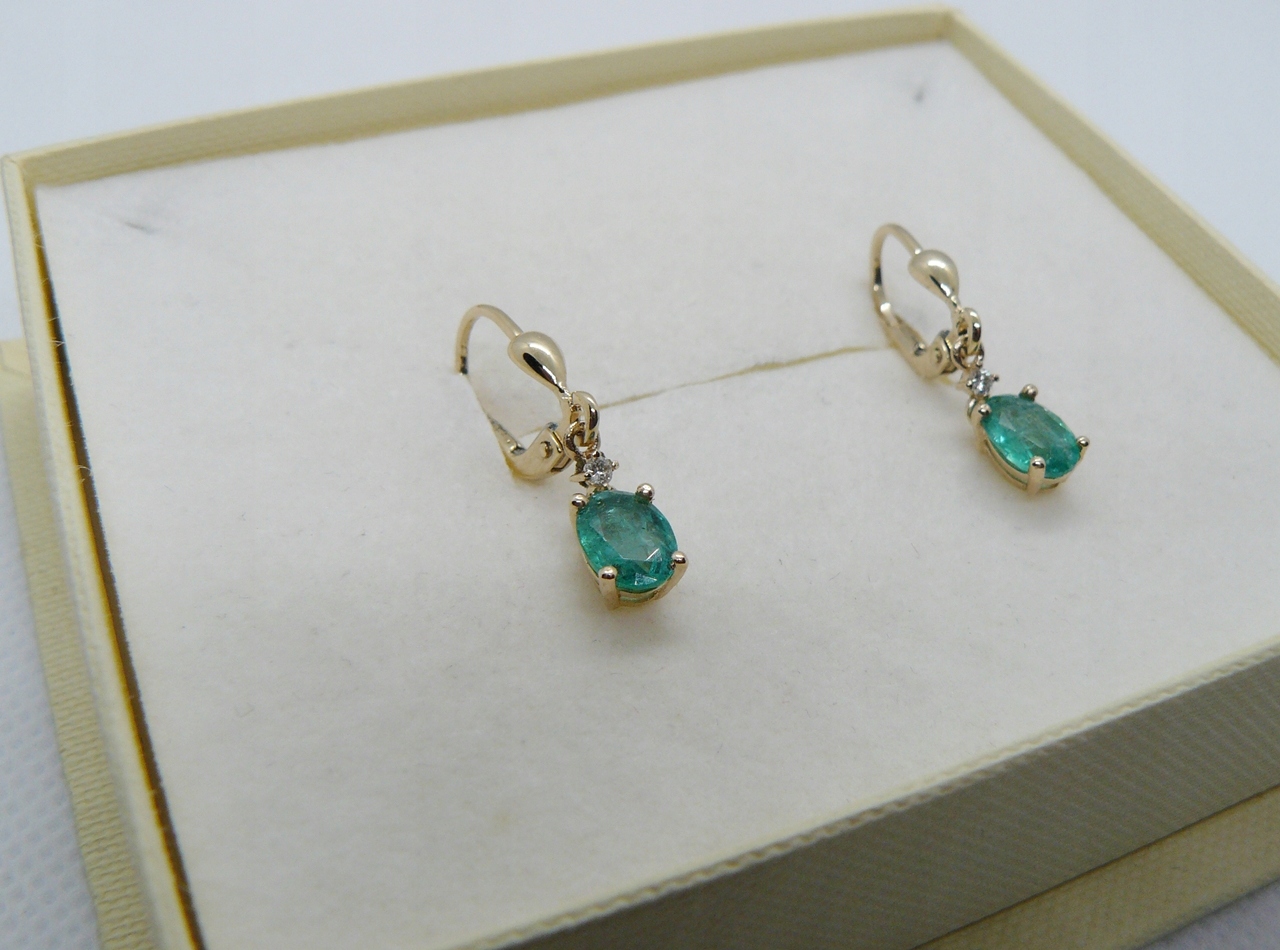 zlote-kolczyki-z-SZMARAGDAMI-1-50-ct-i-DIAMENTAMI